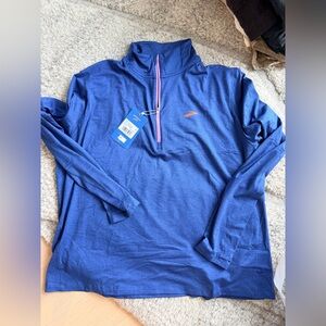 Brooks running top - NWT